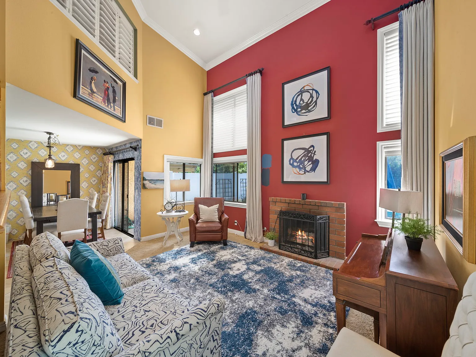 25685 Lupita Dr — Photo 3