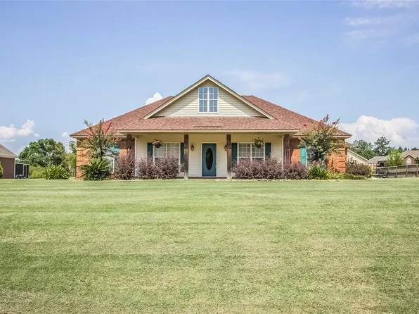 338 Meadowview Dr, Wetumpka, AL 36092