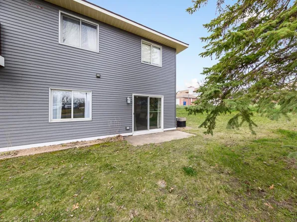 2077 N Park Dr APT 2, Saint Paul, MN 55119