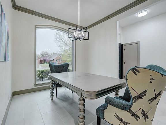 5th image of 3616 Burlington Dr