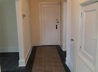 8 Rutherford Ave APT 1B, White Plains, NY 10605