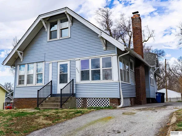 2532 Hartman Ave, Omaha, NE 68111