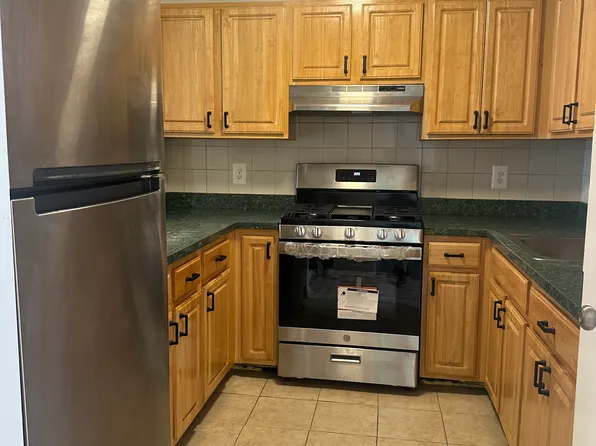 2008 Honeywell Ave Floor 3, Bronx, NY 10460