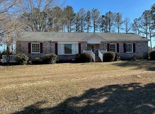 163 Old Highway 98 E, Tylertown, MS 39667