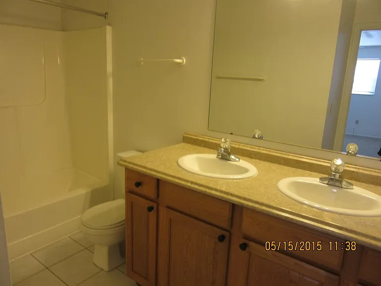 3069 Huron Ave — Photo 6