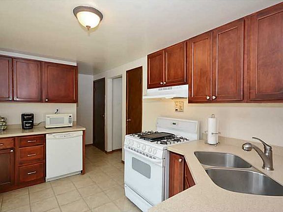 5th image of 5957 Glen Hill Dr