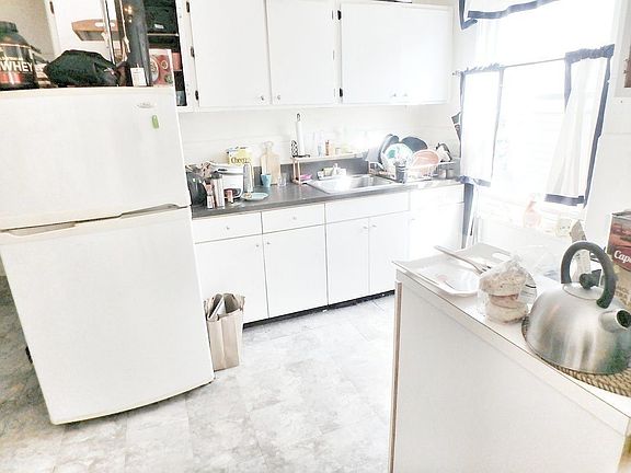 3rd image of 25-49 18th St #3A