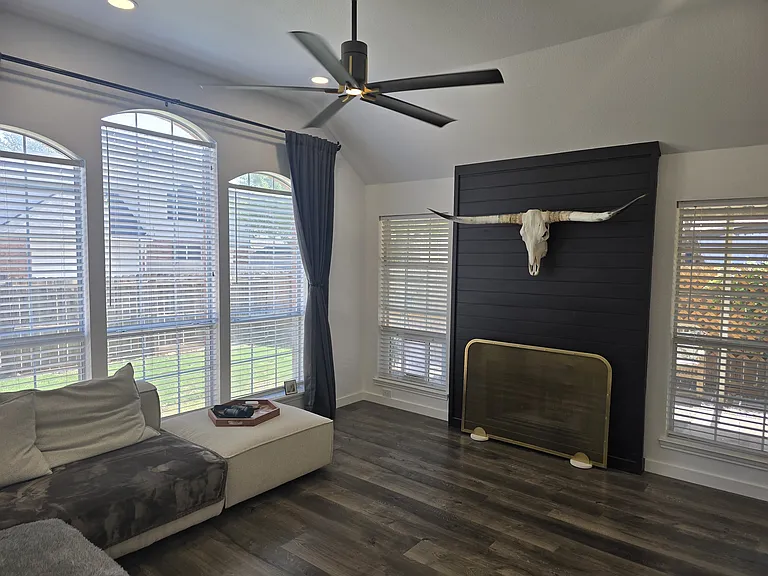 Second sitting room