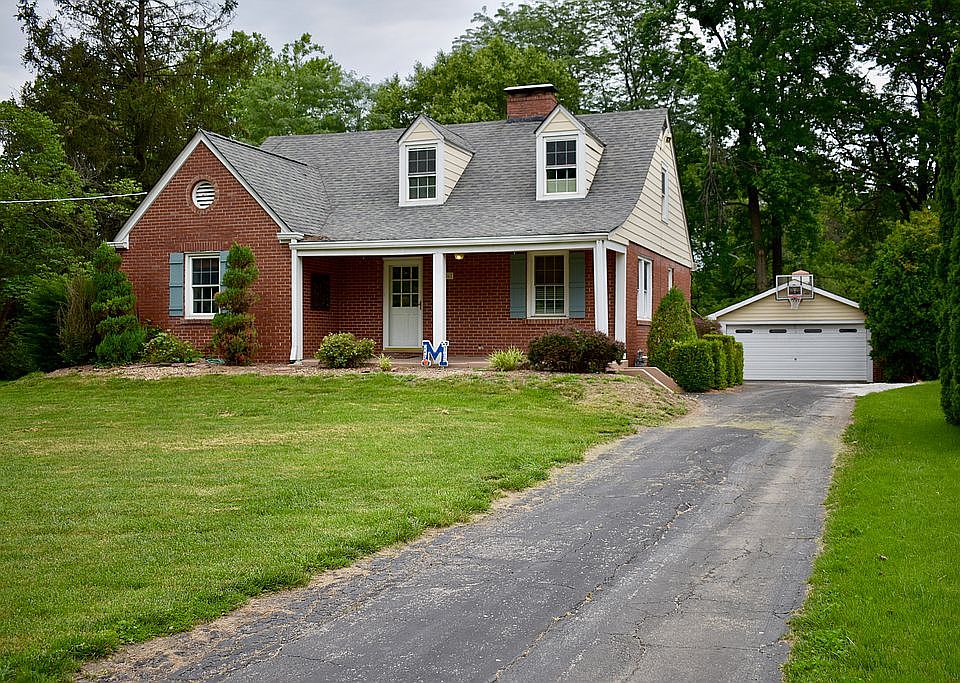 Front of House and Yard