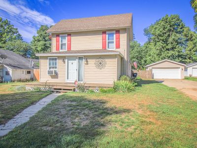 119 1st St, Lawrence, MI, 49064