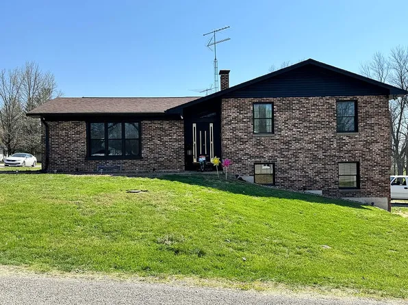 701 S Ridge Ave, Steeleville, IL 62288