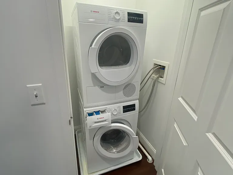 3100 Bergenline Ave #402 — Photo 24