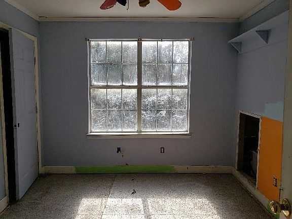 5th image of 1107 Margie St
