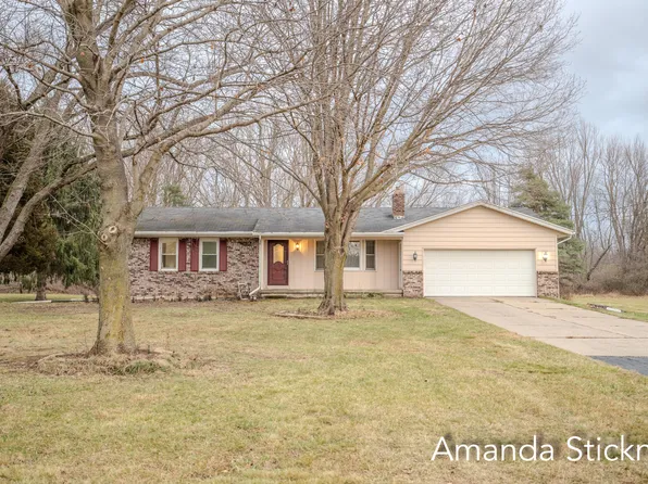 7290 Bouman Dr, Middleville, MI 49333