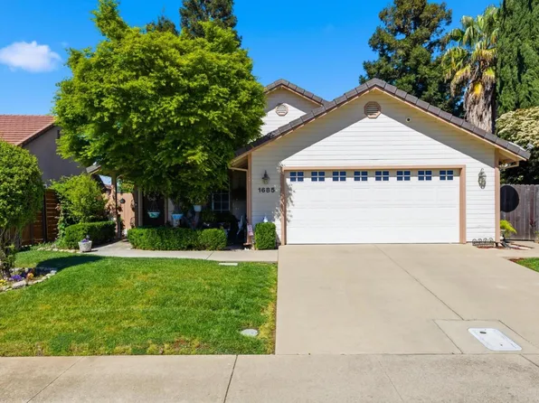 1685 Augusta Ln, Yuba City, CA 95993