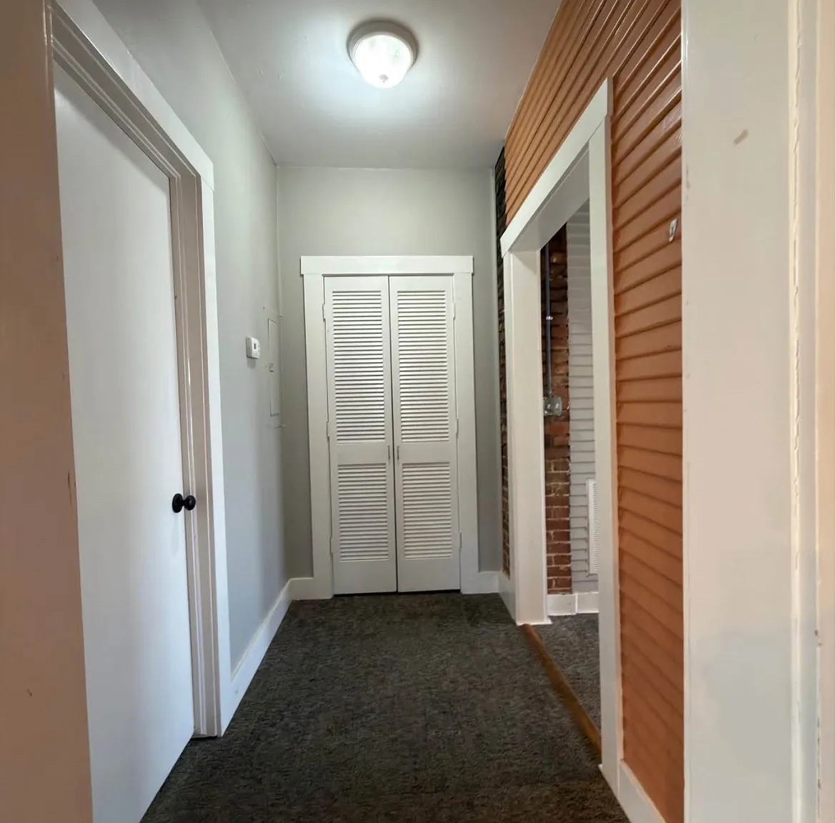 1 bed, 806 sqft, $1,600 — Photo 4