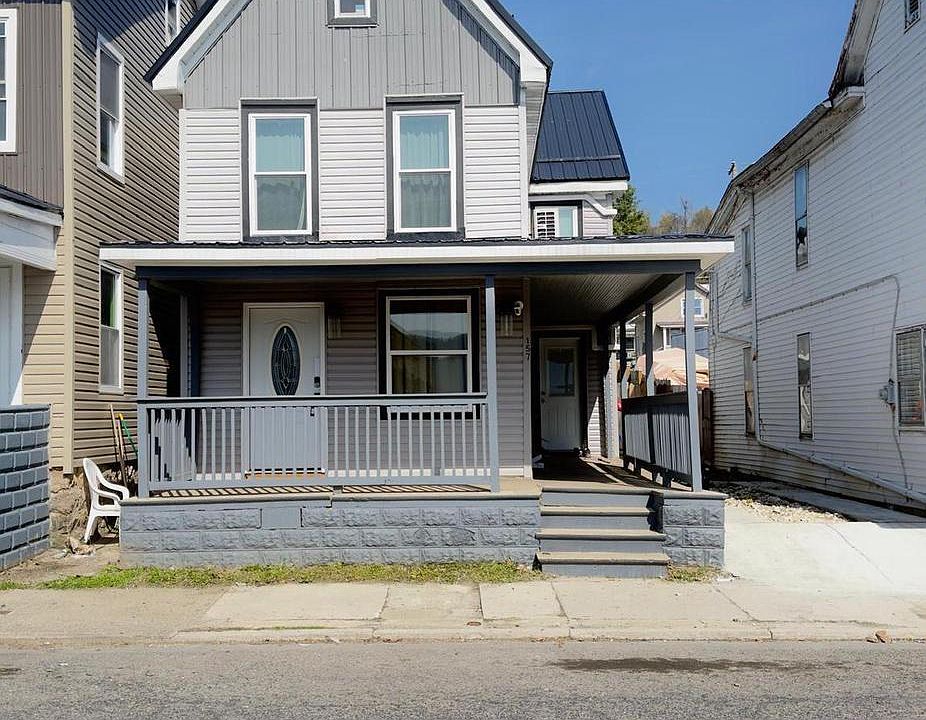 1st image of 157 W 4th St