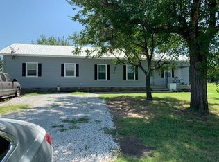 620 N Lee St, Valley View, TX 76272