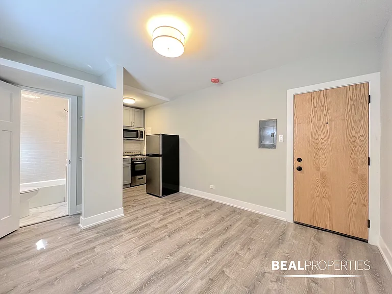 505 West Belmont Ave — Photo 70