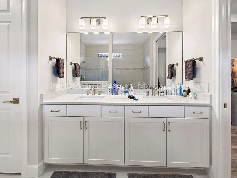19563 Utopia Ln — Photo 15