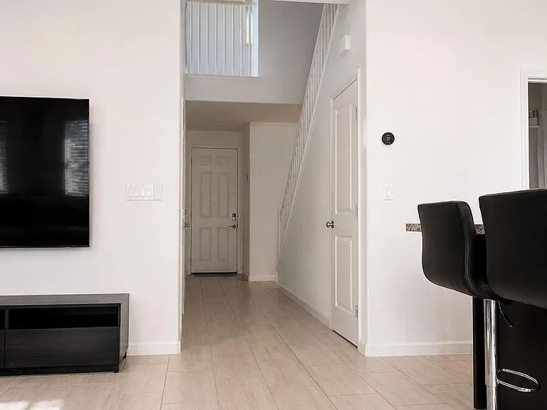 1058 Sagittaria Cir — Photo 14