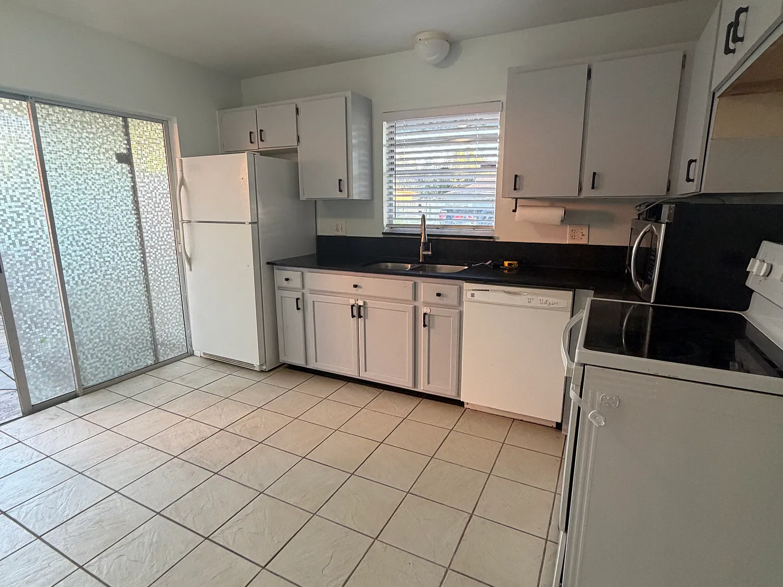 9913 River Pines Ct — Photo 3