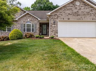3534 47th Avenue Pl NE, Hickory, NC 28601