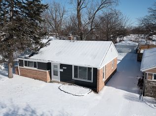 17555 Howe Ave, Homewood, IL 60430