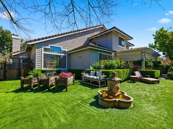 377 Troon Drive, Napa, CA 94558