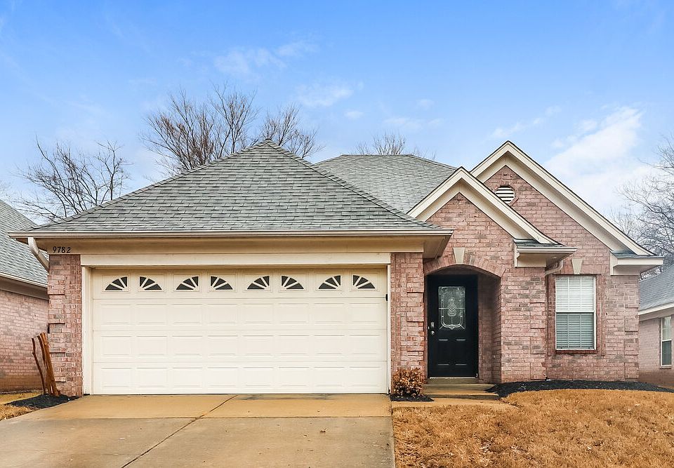 1st image of 9782 Pigeon Roost Park Cir
