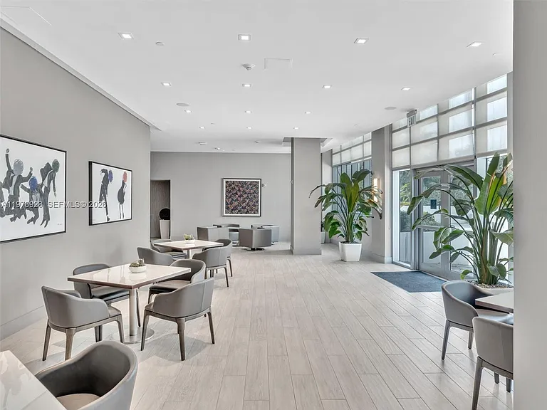 3535 S Ocean Dr #905 — Photo 77