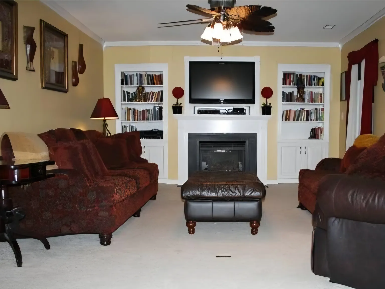 5 bed, 3.5 bath, 3200 sqft, $3,100 — Photo 4