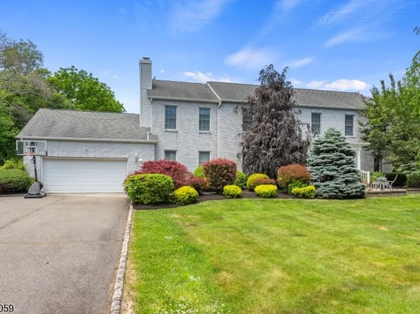 127 Smithtown Rd, Mount Olive Twp., NJ 07840