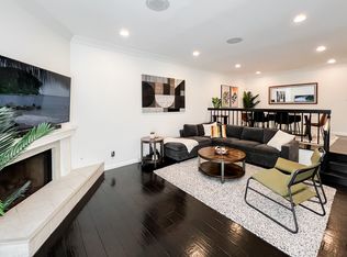 21900 Marylee St Unit 278, Woodland Hills, CA 91367