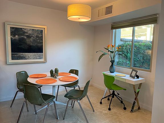 3rd image of 400 N Avenida Caballeros Unit 11