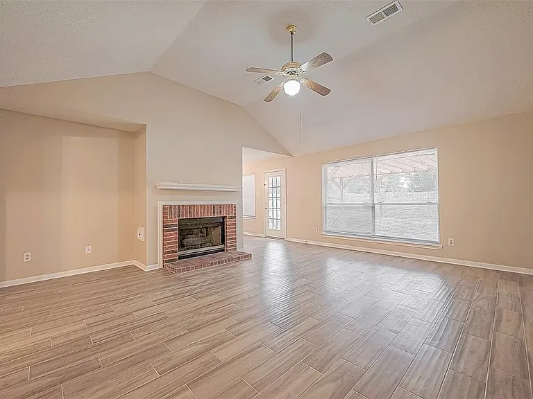 22319 Rangeview Dr — Photo 31