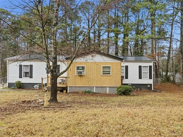 1209 Autumn Ave, Winder, GA 30680