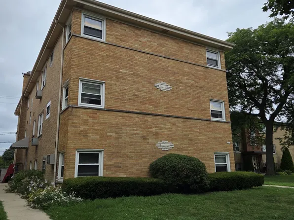 8926 N Wisner St Floor 2, Niles, IL 60714