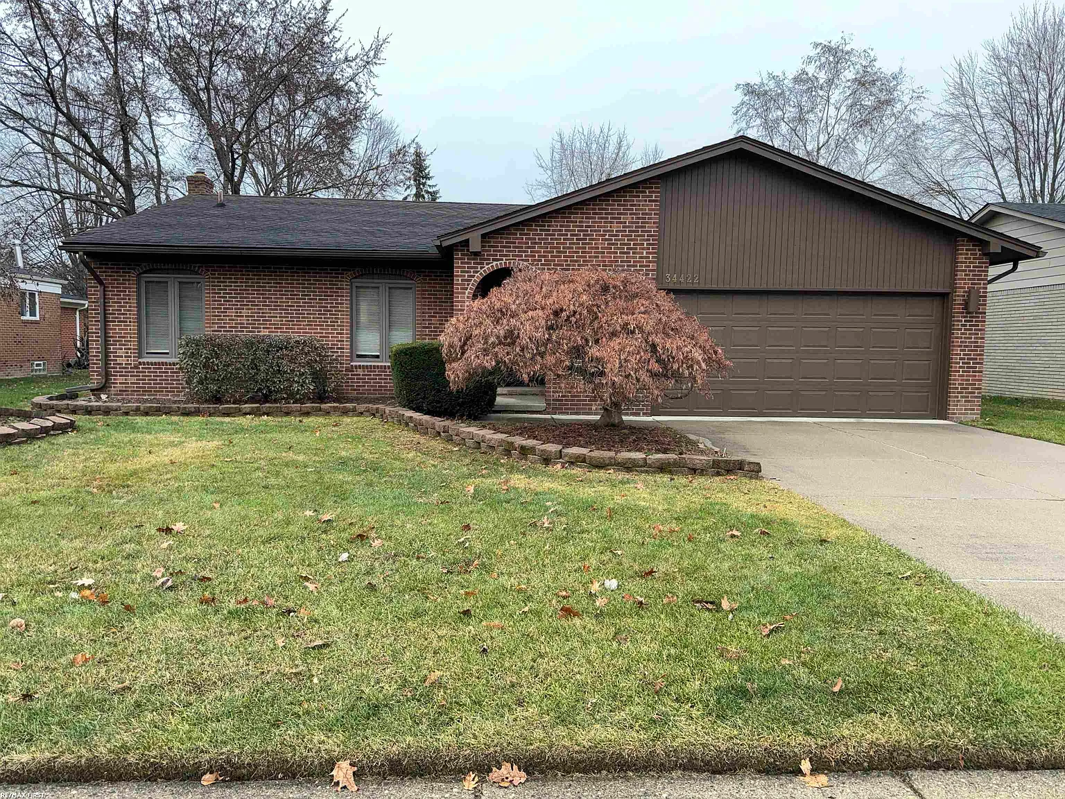 34422 Lakewood Dr photo 1