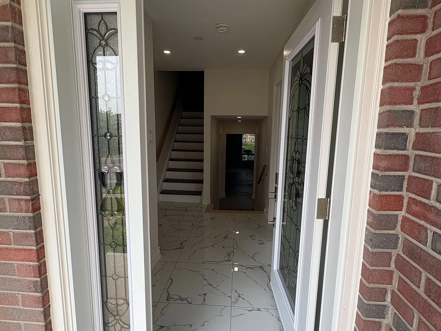 3 bed, $2,499 — Photo 3