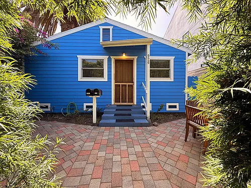 926 California Ave Photo 1