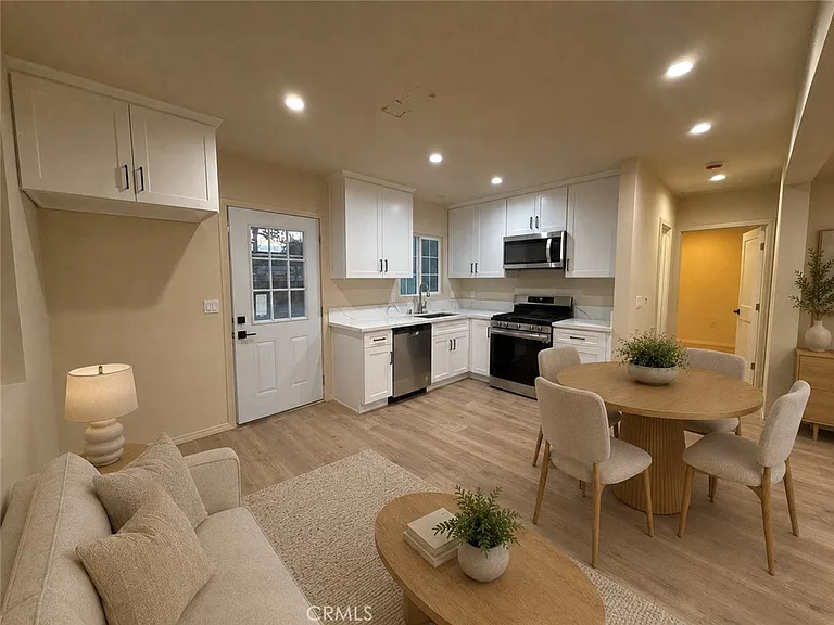 7879 Claybeck Ave — Photo 7