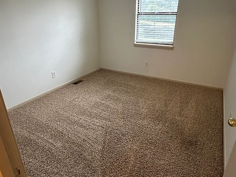 410 NE 81st St #410 — Photo 6