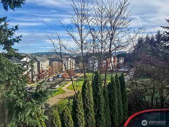 2nd image of 2272 Newport Way NW #1-4