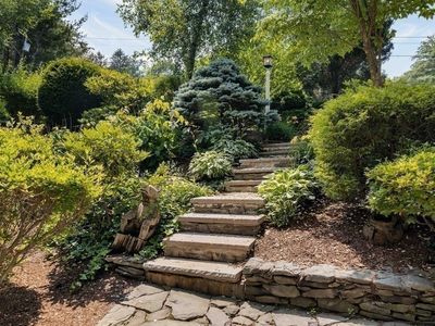 1 Socrates Way, Winchester, MA, 01890