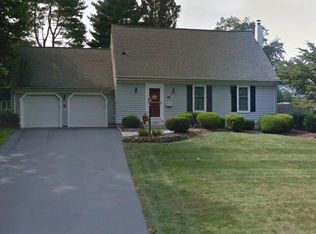29 Crown Road, Ewing, NJ 08638