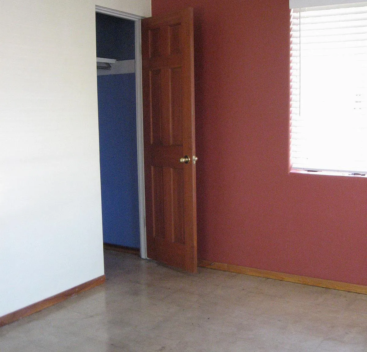 31 S Grande Ave — Photo 4
