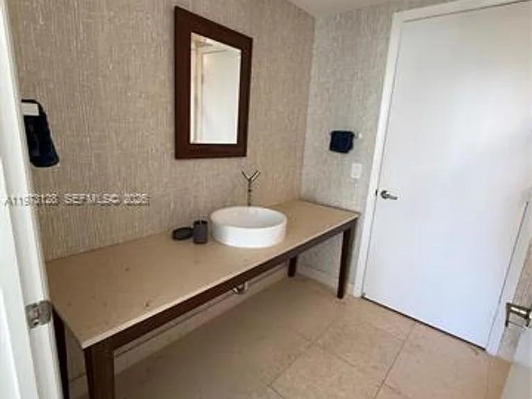 465 Brickell Ave #619 — Photo 28
