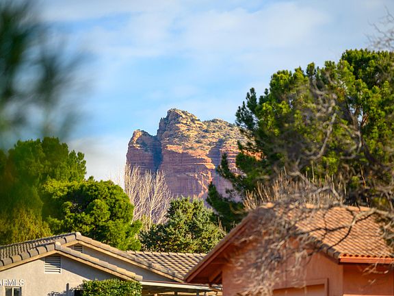 4th image of 190 CREEK ROCK Road