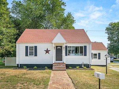 12 Paulette Ave, Dracut, MA, 01826